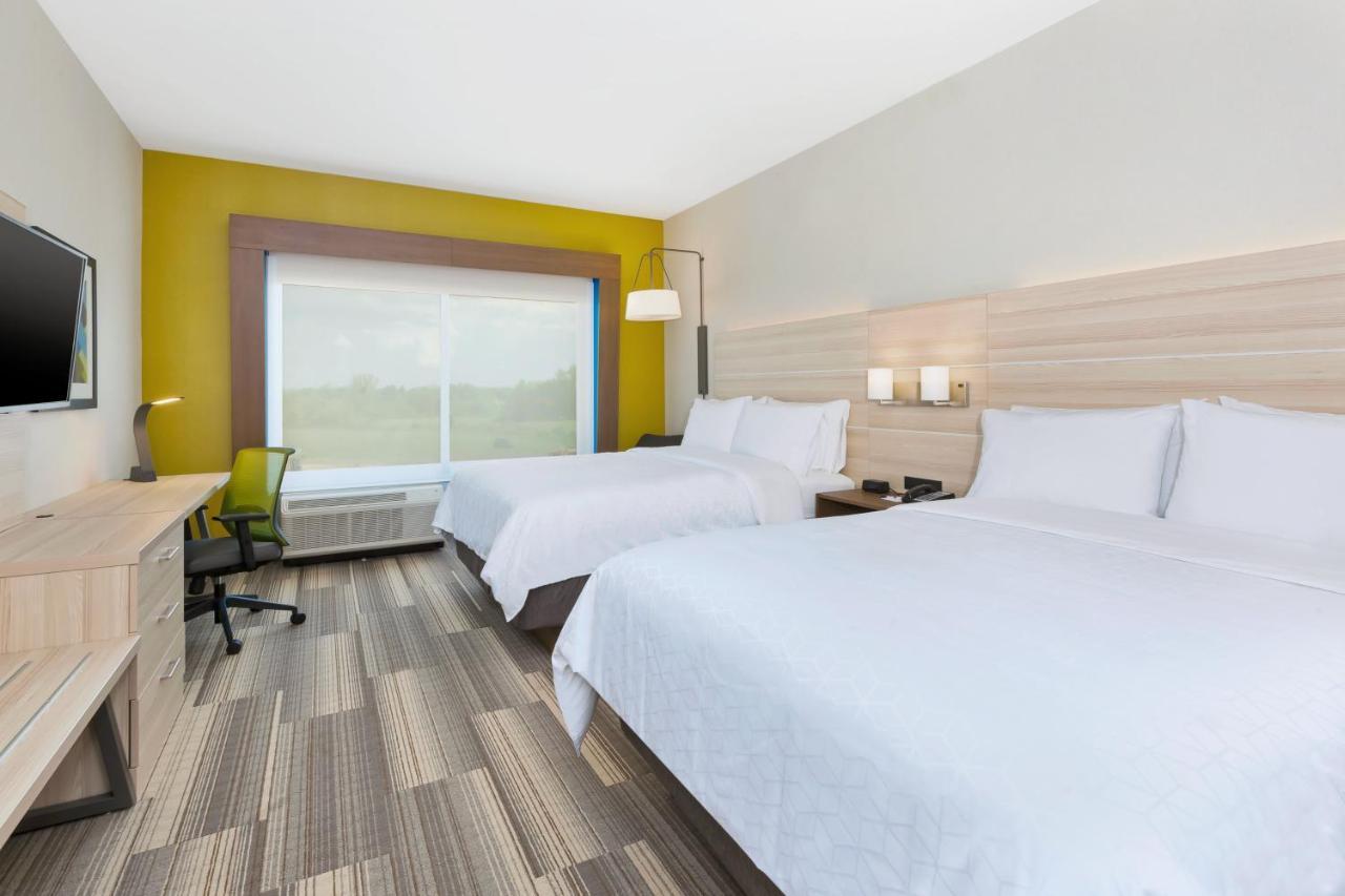 Holiday Inn Express & Suites - Grand Rapids Airport - South By Ihg Bagian luar foto